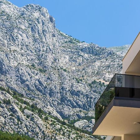 Luxury 2 Bedroom Apartment With Sea View Baška Voda Eksteriør billede